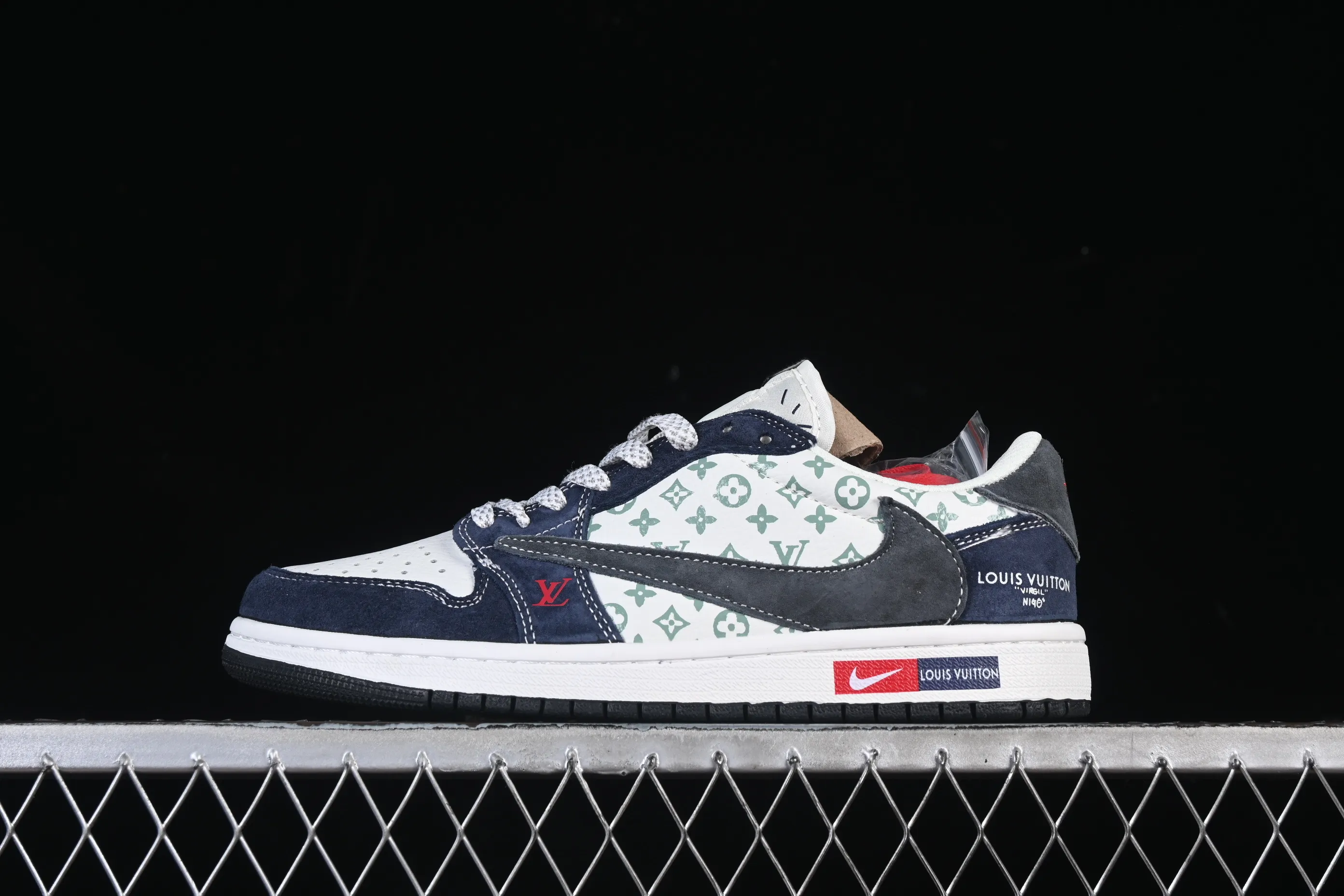 All categories Air Jordan Jordan series basketball shoes Air Jordan 1 Low High-end customized low-top sneakers Travis Scott x Fragment Design x Air Jordan 1 Low OG SP AJ1 Joe 1 joint gray and blue printed pig eight low-top cultural casual sneakers DZ5899-034